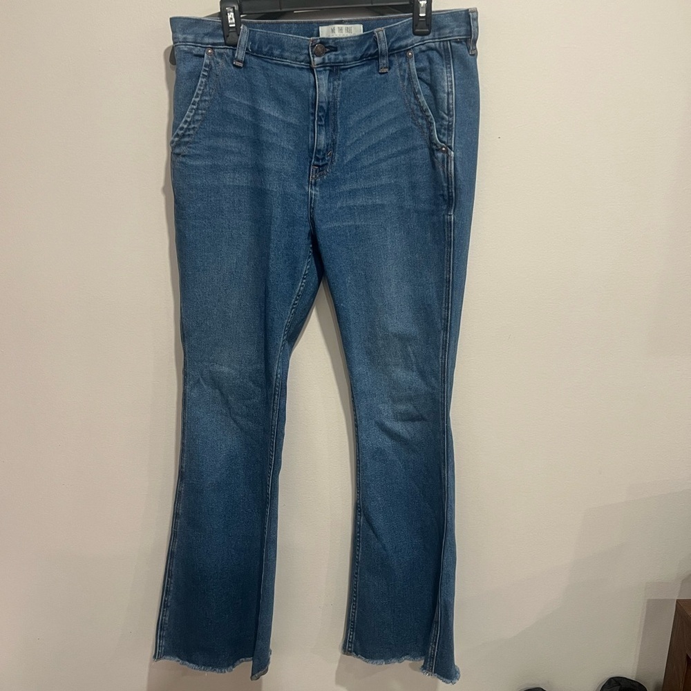 Free People Womens Flare Blue Jeans Raw Hem High Rise Flap Pockets Size 31x31